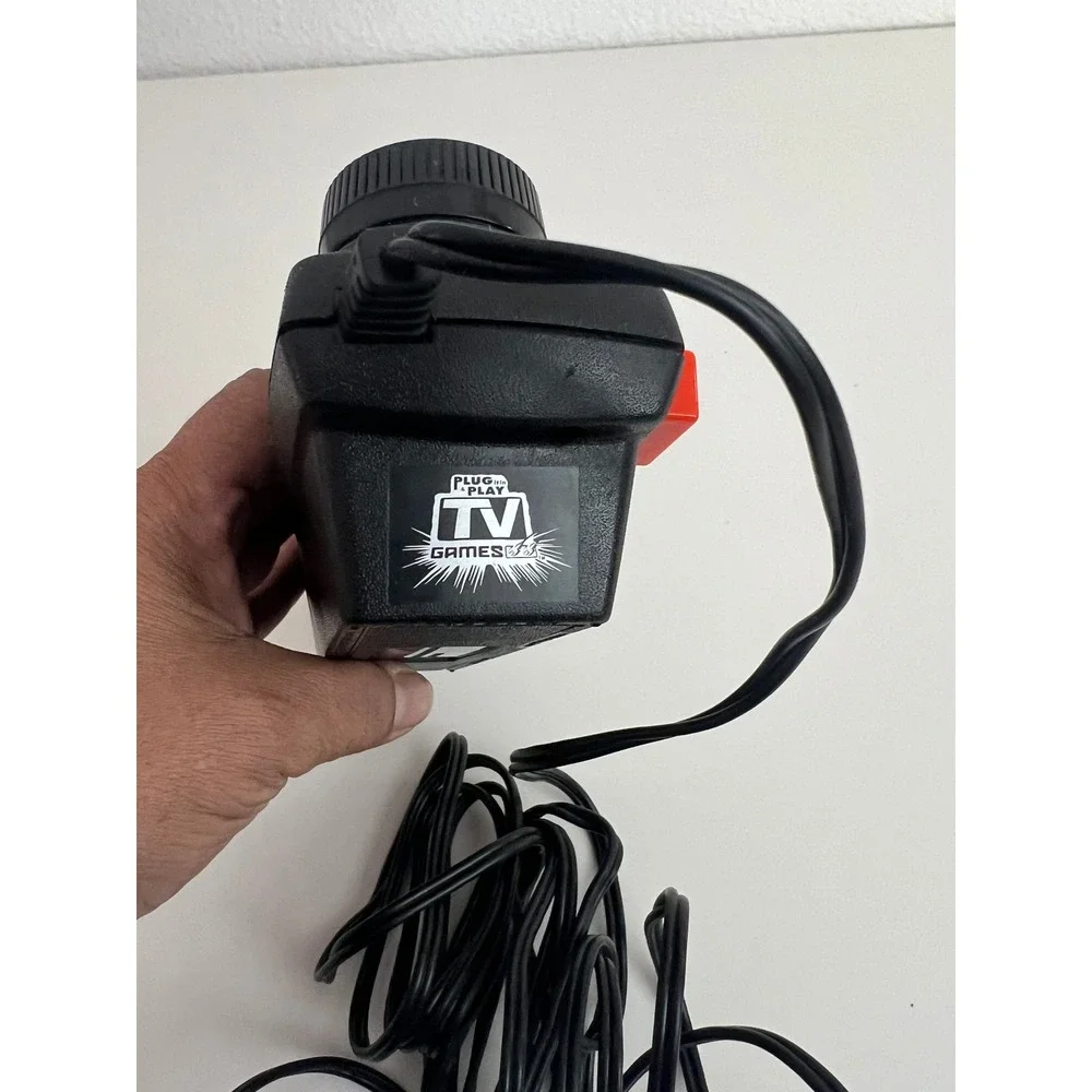 Atari Paddle Plug It In & Play TV Games Jakks Pacific 2004 Retro Handheld System